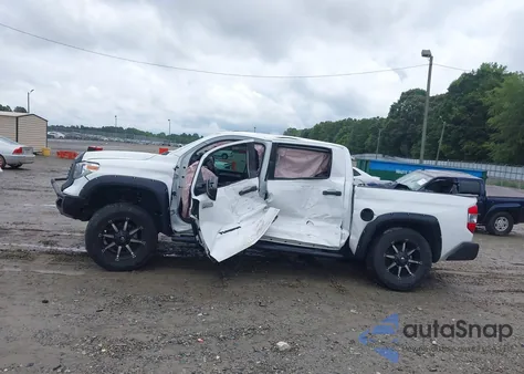 2020 Toyota Tundra Platinum z USA, uszkodzony, nr VIN 5TFAY5F12LX888854